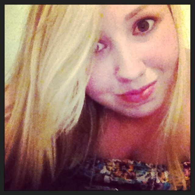 Instagram- absielouise