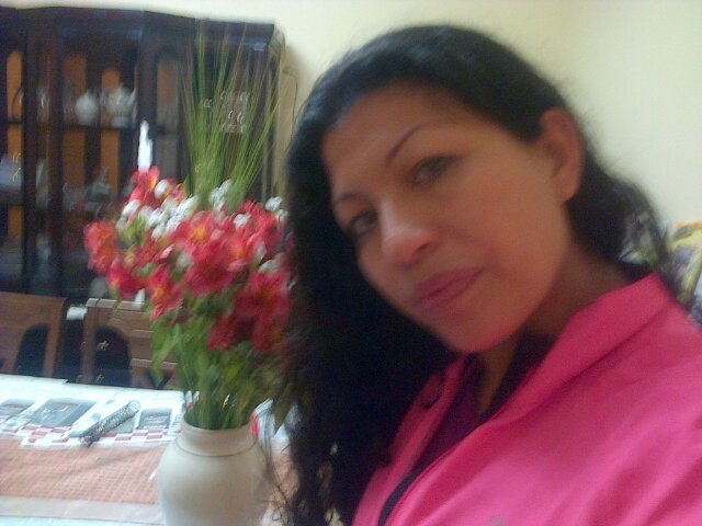 SylviaSesgo2573's profile picture. Comercio