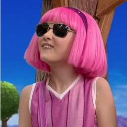 im a pink girl living in a world full of puppets.