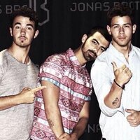 waiting for da V̲̅ (@proudofnicholas) Twitter profile photo