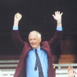 Father, grandfather, sports nut who follows England in crazy places, proud Manchester City fan, keen if ageing hiker, crap real tennis player