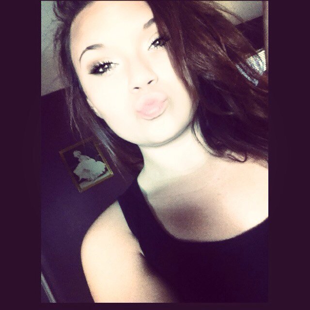 Successful Female w. Good vibes ✌