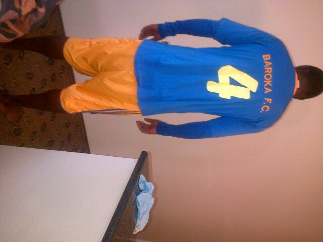 Whr am 4rm w kil a man b4 breakfast n w eat him jst work up da apityt....!