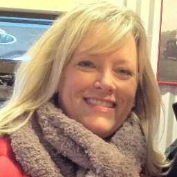 CartierShannon's profile picture. Champion of the Oxford comma.