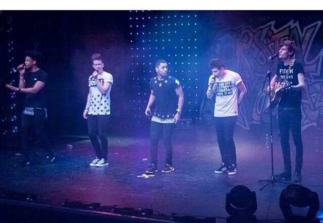 Concept est un groupe Anglais composé de Karim,Nathan,Scott,Ben et Matt. Leur 3ème single Get Down est disponible sur iTunes. // 1/7 of #ConniesWorldWideCrew