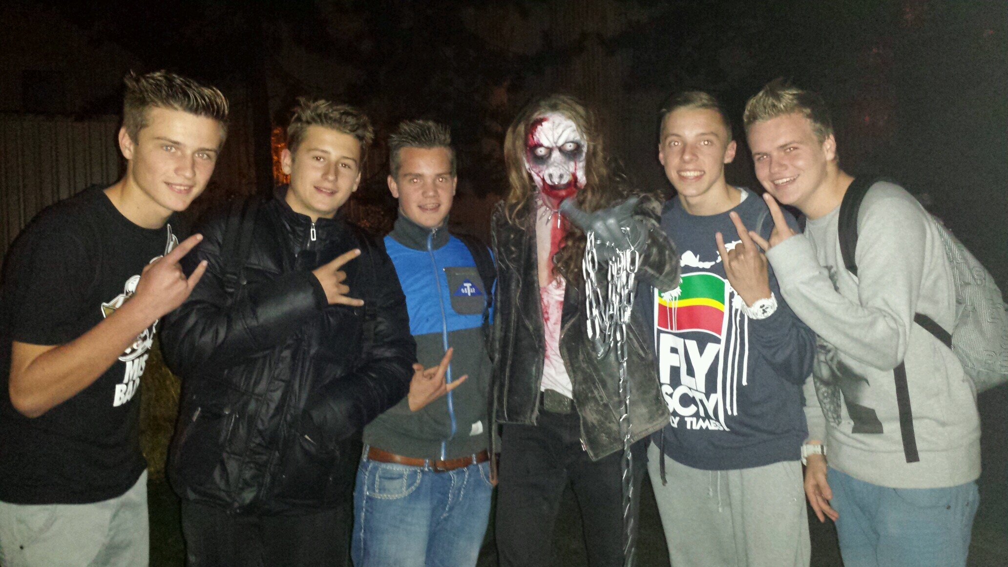 Fc twente ☇ Familie boven zaken ☇ love for mijn Hondjes