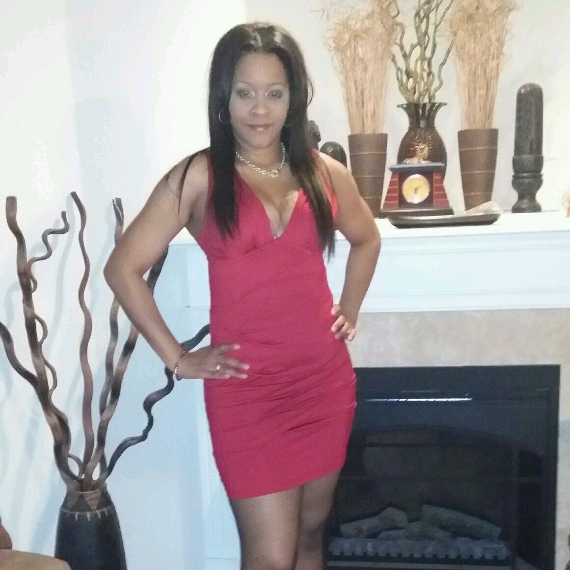 INDEPENDENT, successful woman.God fearing, I do know what I want in life and I refuse to settle for less.Please get to know me before you pre-judge me :)