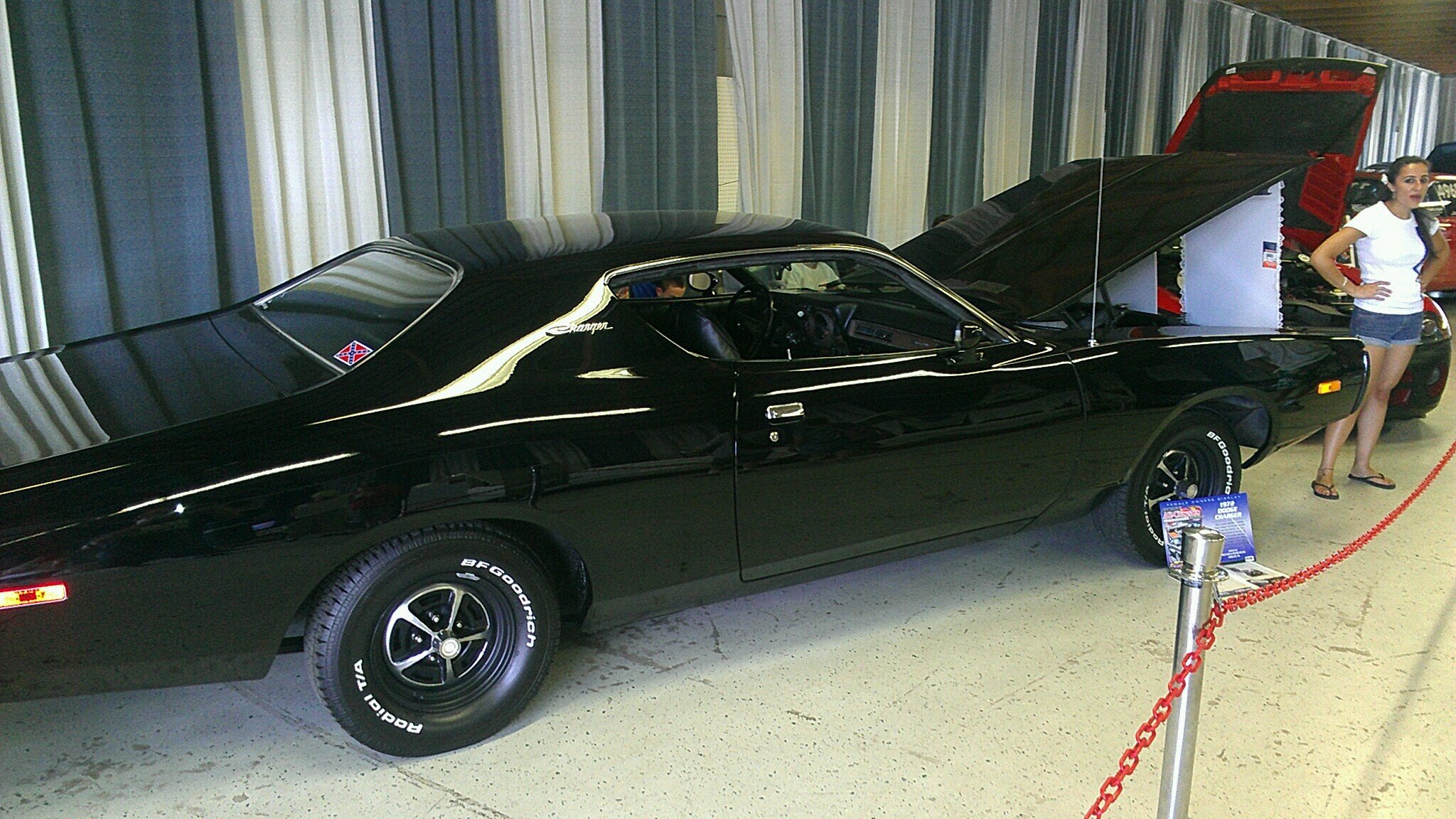 Newman33133's profile picture. 