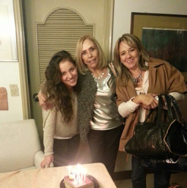 camhi37's profile picture. 