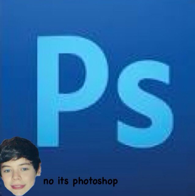 it says you and louis are a couple