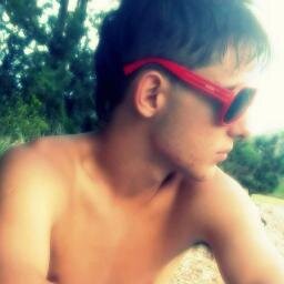 TAMO JUNTO AMOR SÓ QUEM SABE =P                  SANTOOOOOOOOOOOOOS !