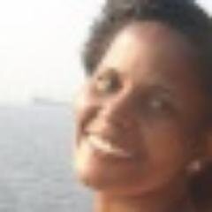 76sSimone's profile picture. A  alegria do SENHOR 'e a minha força!!!!