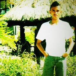 Ivano_17dec's profile picture. Nyong Ambon Bagaya -•||•-