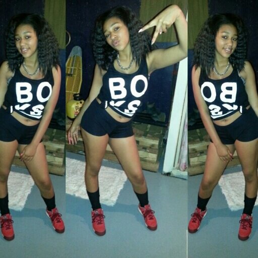 I'm just a YOUNG & EDUCATED beautiful girl focused on LIFE & SUCCESS ..... FUCK FRIENDS , TRUST NONE #MYSISTERSKEEPER ♥