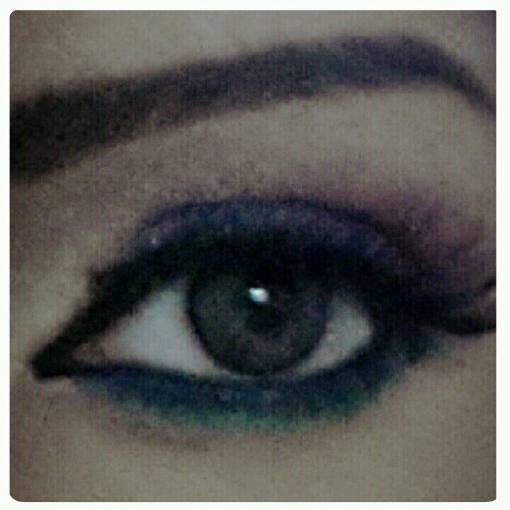 hadddoooo's profile picture. ‏‏‏ســ أگون قريبه حد الإحتضان عندما يحتاجني صديق أو قريب و ســ أگون أبعد من مدى الفضاء عندما أشعر بالتأفف أو أن وجودي أصبح مملاً...[[هدووو]]