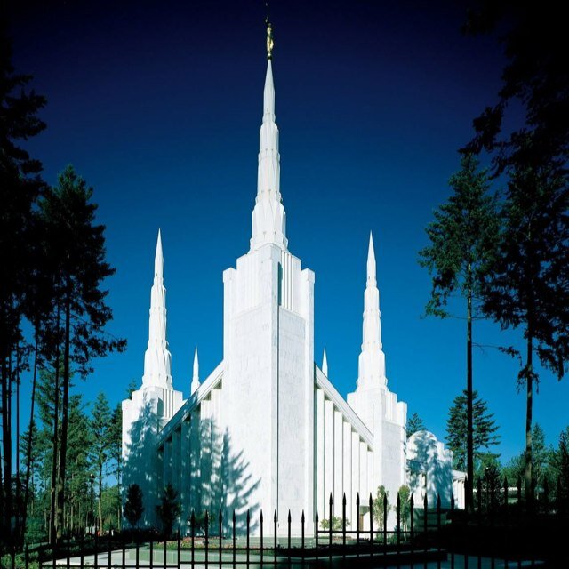 Send in your secrets / confessions / rants! All ponts of view are welcome!