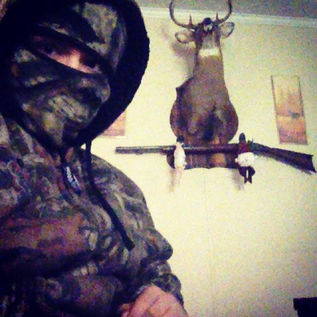 You look a little lost, follow me #304 #dbh #Single #16YearsOld #BrickLayer