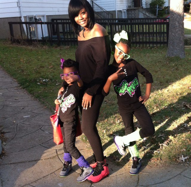 #TeamSaniya #TeamRaeyonna #TeamILoveMyDaughters #TeamPineLawn #TeamFollowBack :) Instagram:RelloBeautiful