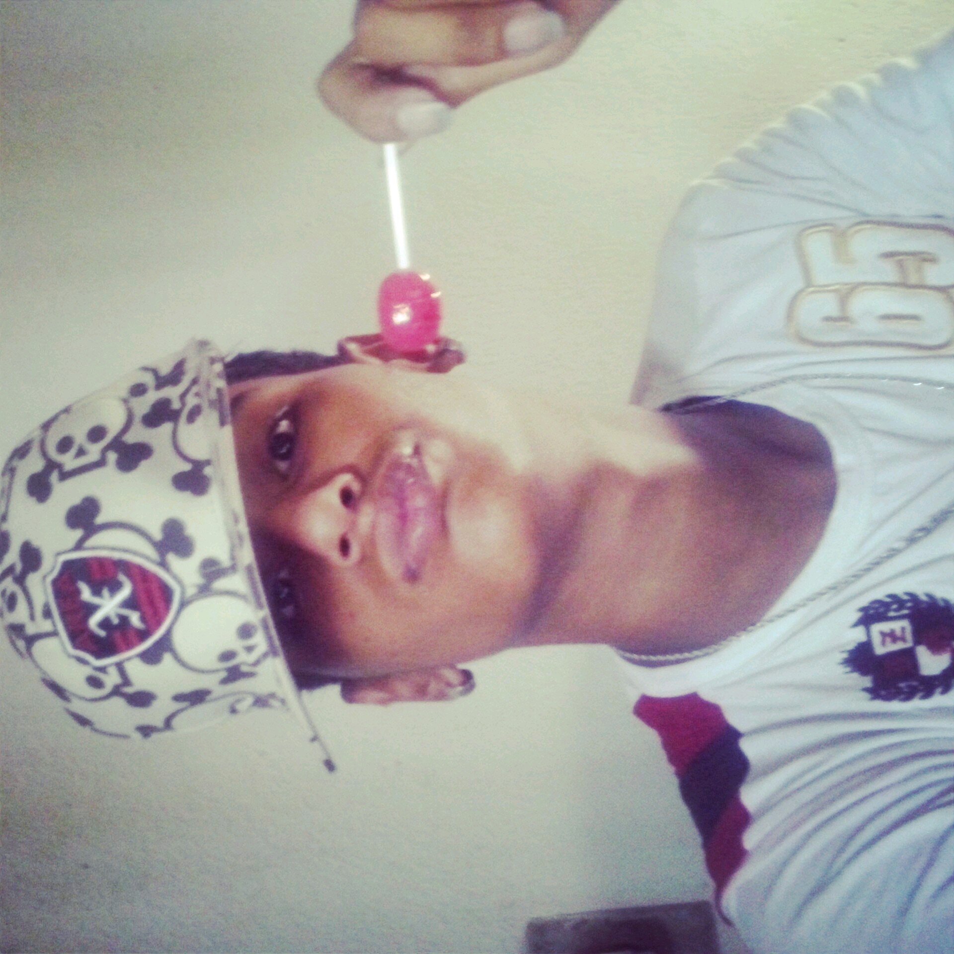 _foda-se suaas opiniões 'esttou akii pra me diverttý num pra ser normall*