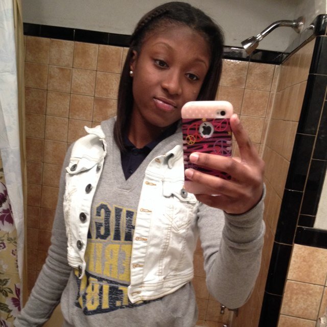 Free Shn Bo... Rip Stepdad Rip Phil Rip Michael and Rip Destani I Love yall =)...... Ask me questions askfm/onlymookie