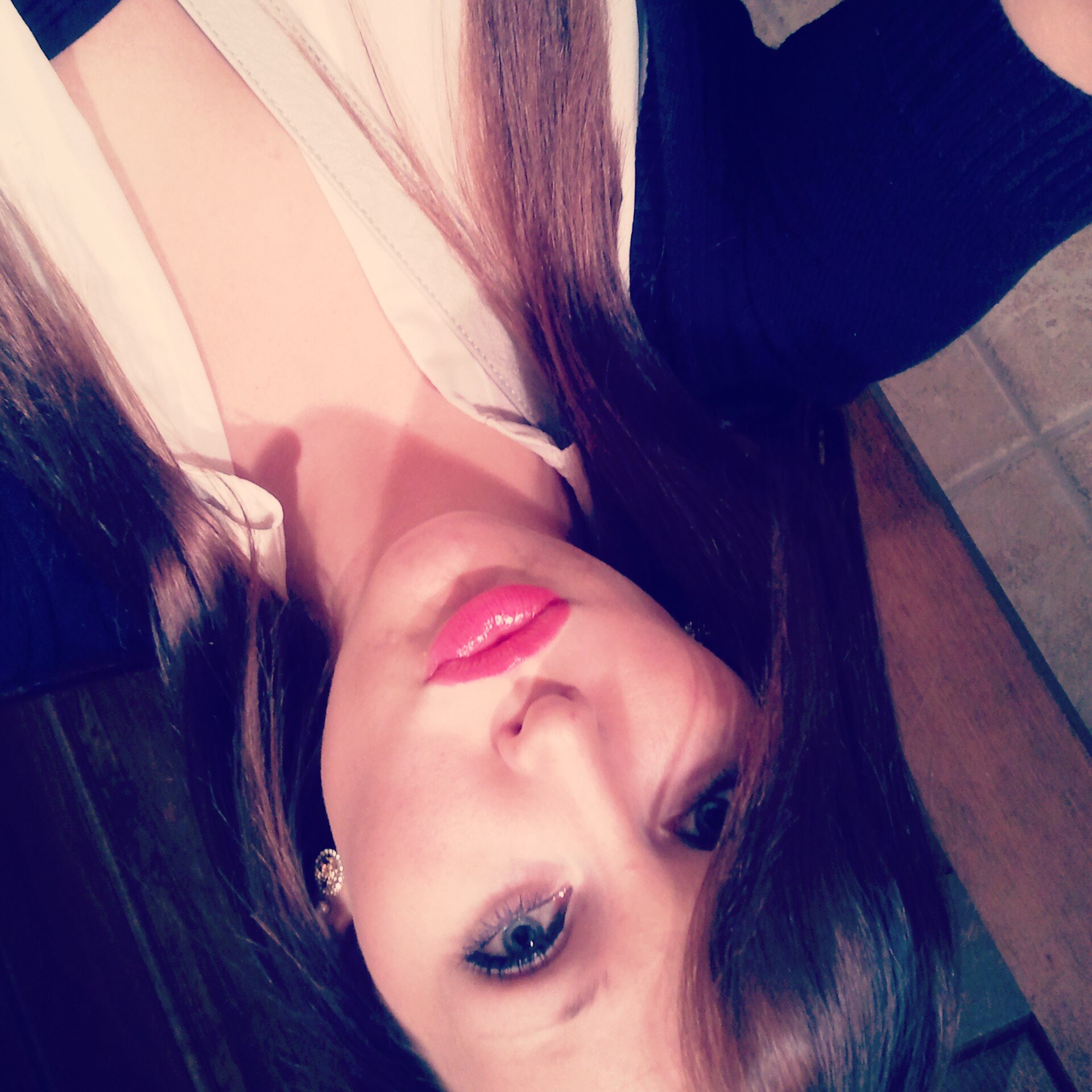 Smile & wave.