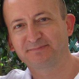 Vicdan sahibi bir vatansever.
