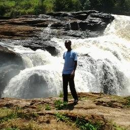 akababyeyi's profile picture. human rights and peace ambassador /