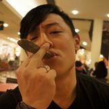 roger213085's profile picture. live strong