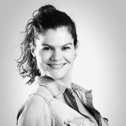 Joavasquez2013's profile picture. Journalist. 
Addictions: news, writing, social media.
Travelling & reading, my passions.
100% Optimistic belivier.