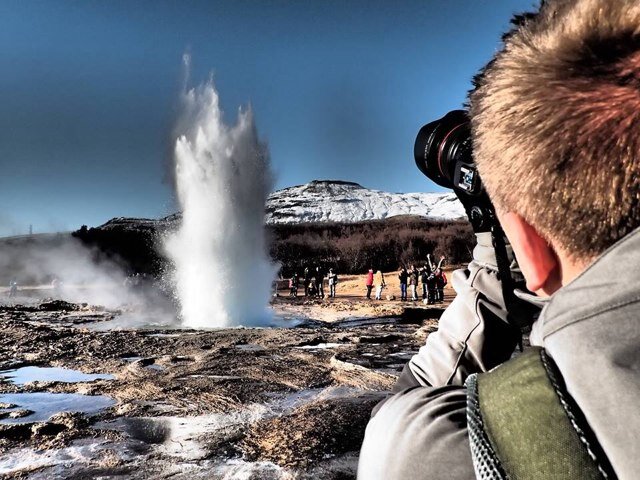 PhotoVickers's profile picture. Nottingham based photographer, specialising in Portrait, Wedding, Baby and Family... email - info@danielvickers.co.uk