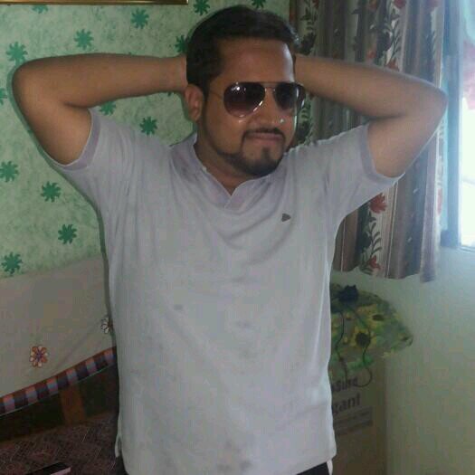 fun loving guy,love to make frnds