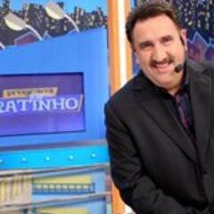 Programa do Ratinho do SBT. seg a sex 10 da noite 
http://t.co/j6UJrWyJrC