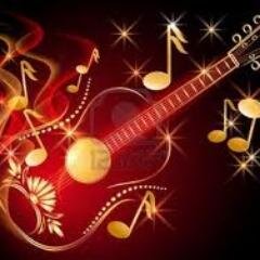 apacionada por la musica, pianista, cantante y futura guitarrista