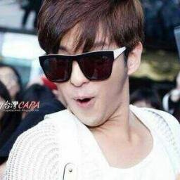 แอคหลุม  จะฟอลก็ฟอลแอคจริง @KIMPOND_NY   มาทวงฟอลได้... #슈퍼주니어M