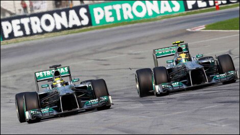 Merc lover and racing enthusiast, also tennis and athletics. #HAM #MercedesF1