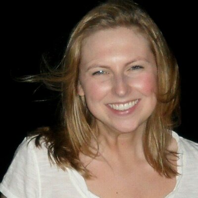 Profile Picture of Amy (@vanhook_amy) on Twitter