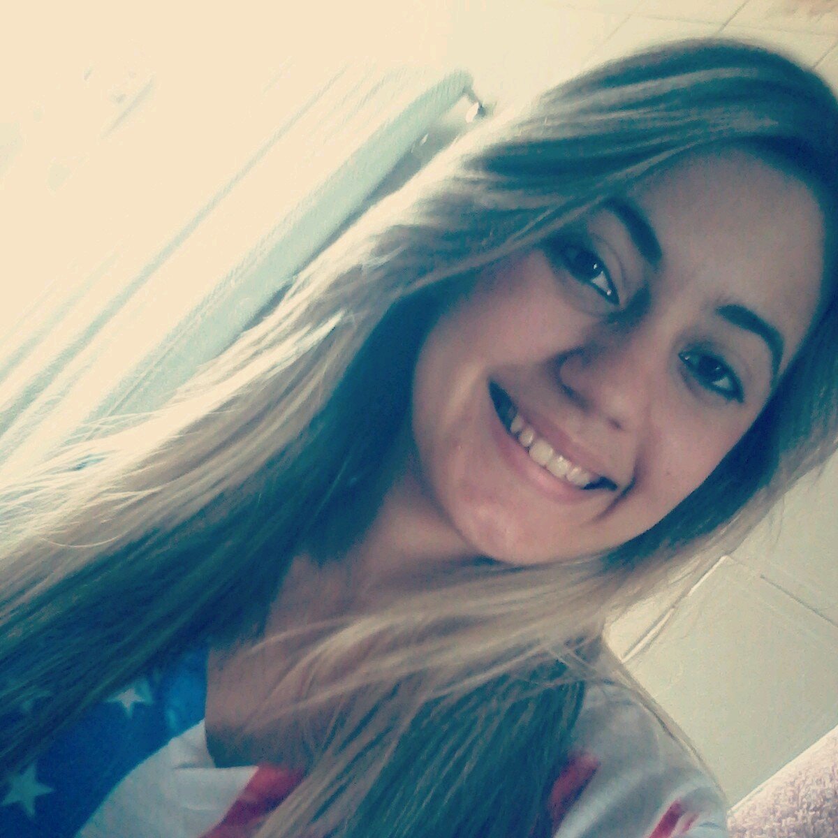 oooi , Mariana aqui .. FOLLOW-ME :D