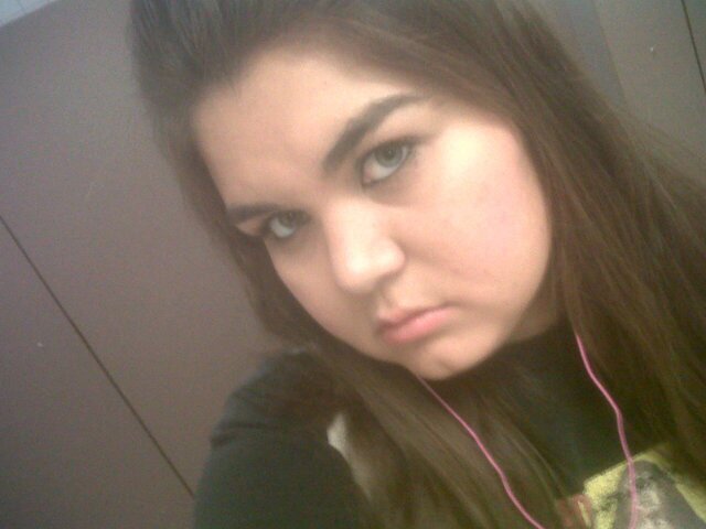 MercedesPage's profile picture. A wife to my beautiful husband,Mother to my beautiful daughter,  Compassionate, model, great friend, loves god/dess and music.