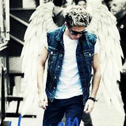 You Deserved Niall/5 so here you go. FOLLOW @iMerry_Horan She's Follow back just ask her !! GO !! ILY  https://t.co/NQPYj0jshv