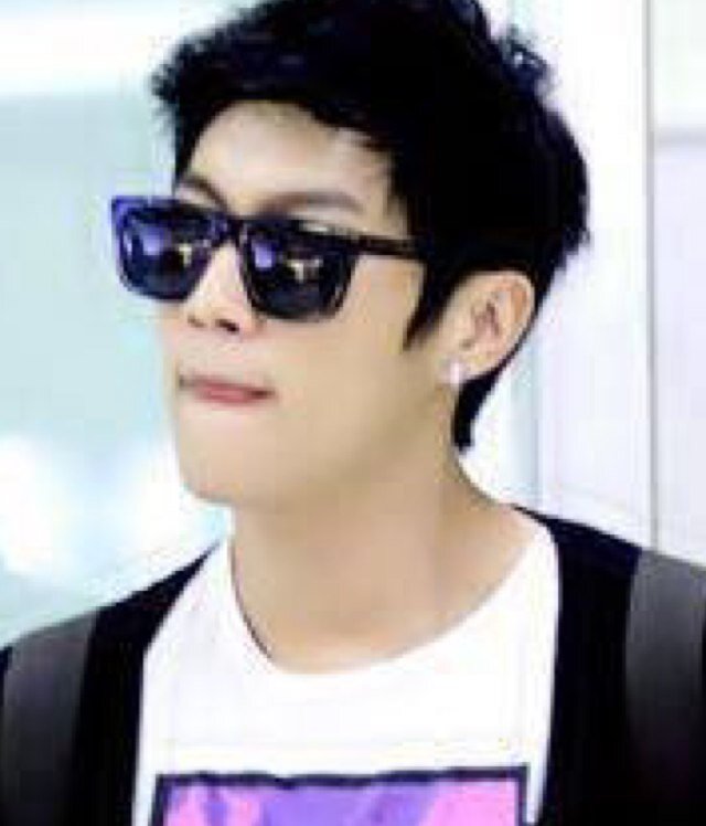 ผมยุนดูจุนลีดเดอร์ผู้หล่อเหลา ได้โปรดให้ผมดูแลหัวใจคุน ฟอลมาสิครับแล้วคุณจะหลงรักในตัวผม #ฟอลแบคบอท