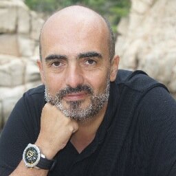 Divulgador ambiental en TV, radio, prensa y medios digitales. Director de B LEAF https://t.co/WxwVSKUTub (@BleafSostenible) Comunicación y sostenibilidad. BLUE check