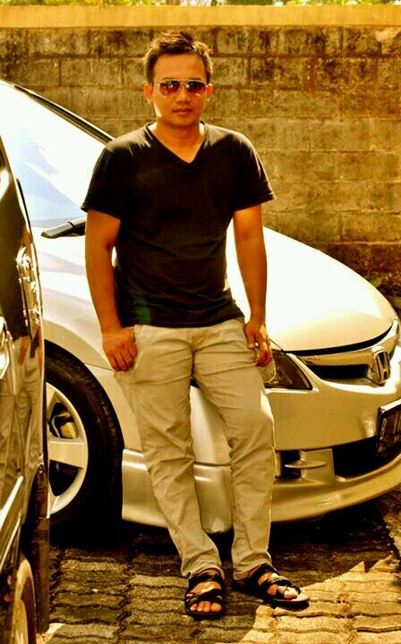 abbasalbion's profile picture. 