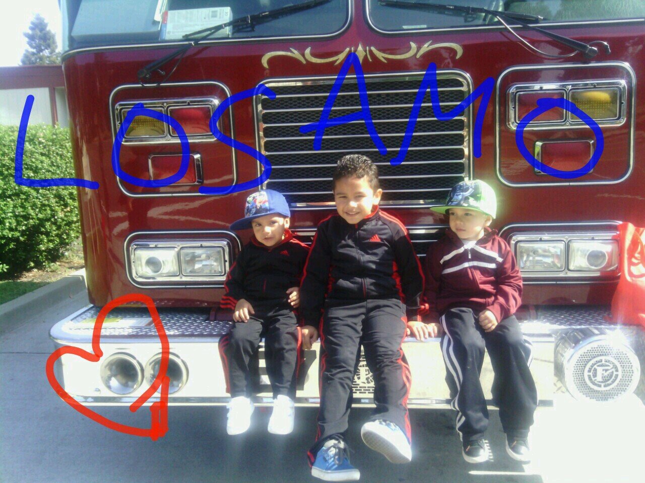 zulymami's profile picture. tengo 3 hijos hermosos un marido  muy bueno k los amo demasiado  me encanta estar con ellos ser una famili feliz