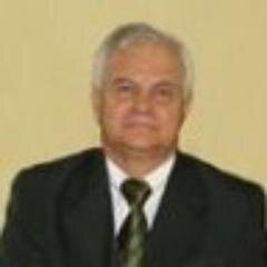 Jose Valente, mineiro de Minas Gerais, Sou muito extrovertido mais gosto de seriedade, aborreço hipocrisía, quer ser meu amigo não seja mentiroso, amo ler e via