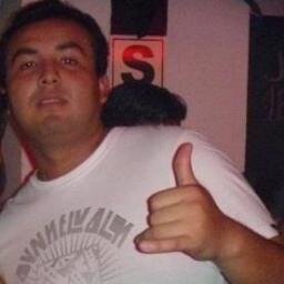 Egresado de Negocios Internacionales, Planner of Containers en APM Terminals // Ser mejor cada día y que dios este siempre delante de todo ! Gracias Dios !