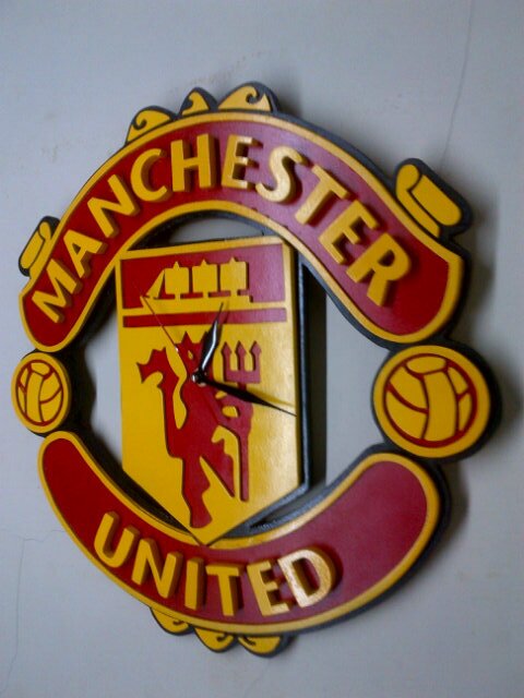 Never Give UP!!  Premium Manchester United Merch|Wear it with Pride PIN : 2881E68B  TEXT : 08562008386