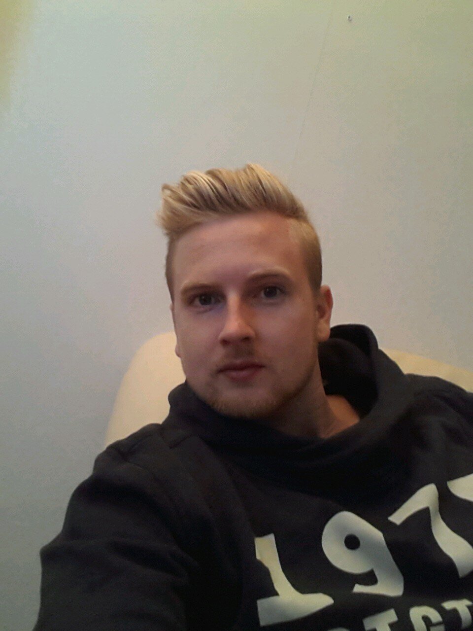 Multiraz's profile picture. 