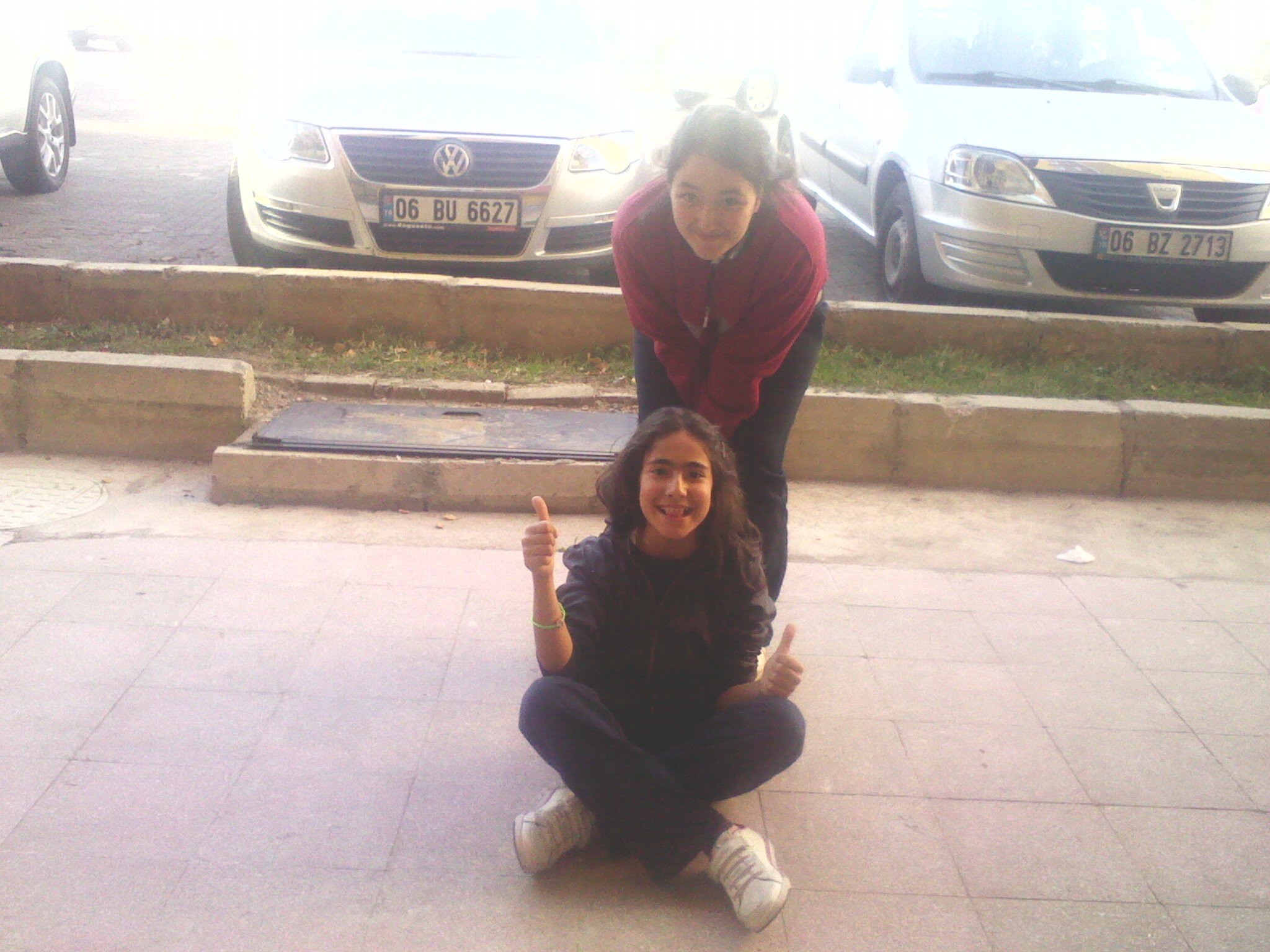 simgebayar2's profile picture. geri takip var.(türkler takip etsin plz:)