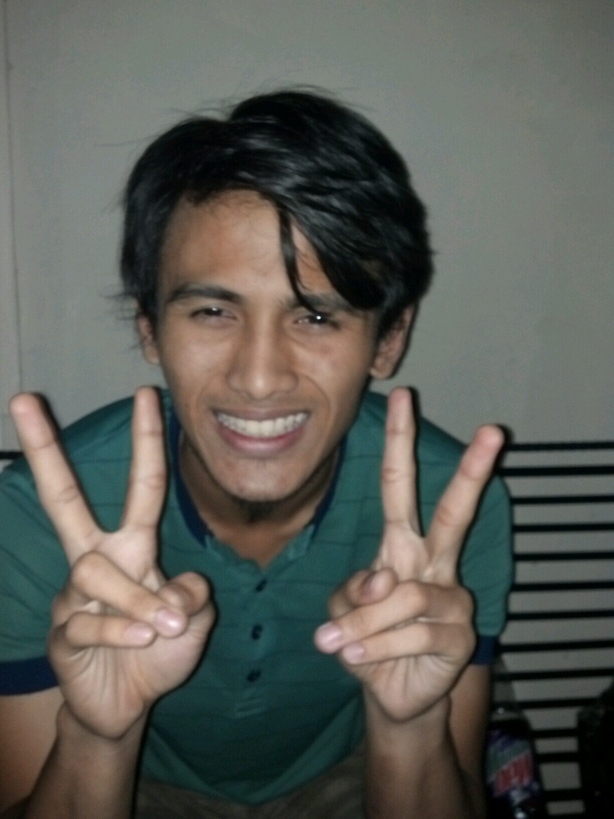 ® past is past,lets make a good fresh start ® super friendly.open minded. peace no war :) 
-A- in my heart