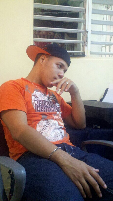 Twett Oficial de MR Alex Arquitecto musical.   Alexitoh...